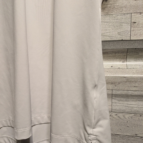 Peter Millar Women's Cream Short Sleeve Polo - Picture 3 of 7